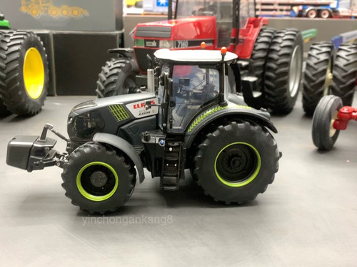 Ros claas axion - 1:32,