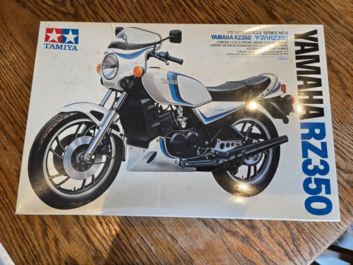 Tamiya 14004 yamaha rd350lc - tamiya,