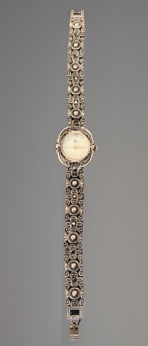 Stunning ladies watch silver - watch.,