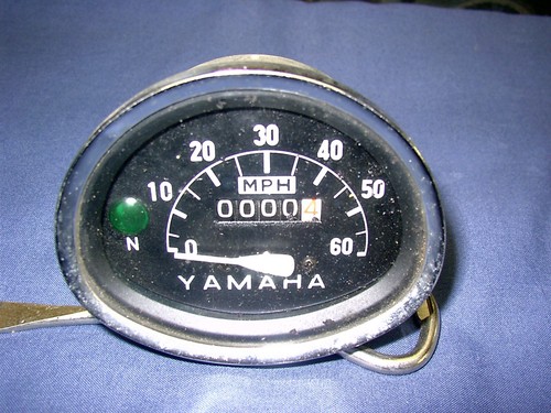 Yamaha nos new mph - new, clock
