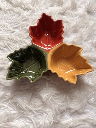 Three section plate - three-section, serving