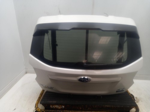 Subaru boot lid - boot, tailgate