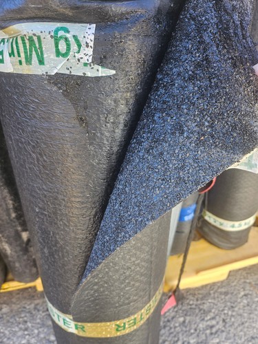 Black mineral felt torch - felt, on