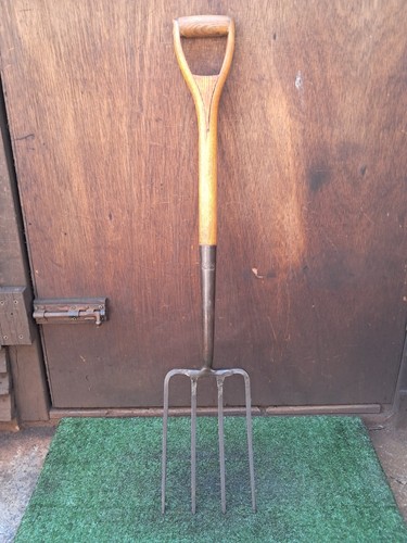 Vintage bulldog garden fork - vintage,