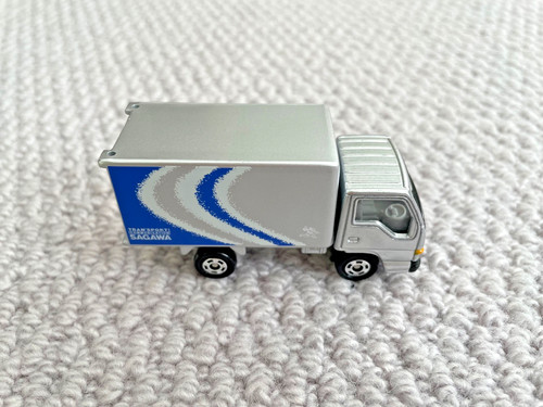 Tomy tomica 2001 isuzu elf - tomica,