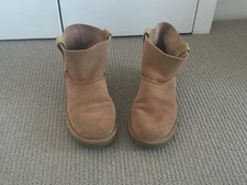 Ugg Boots Perforated Womens