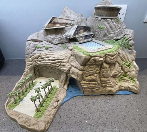Thunderbirds interactive tracy - thunderbirds,