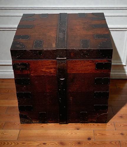 Antique oak silver chest - silver, iron