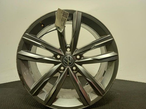 Volkswagen passat alloy wheel - volkswagen,