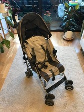 Maclaren Quest lightweight compact stroller, hood and reclining seat