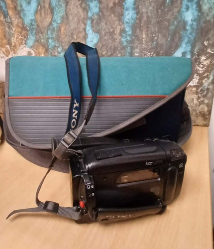 Sony ccd tr550e video8 - sony,