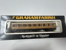 Graham Farish 'N' Gauge 0622 LNER Teak Composite Coach