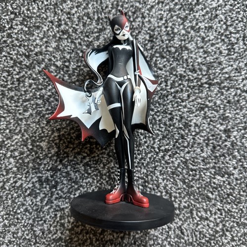 Batgirl sho murase artists - batgirl,