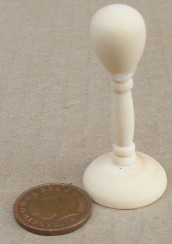 Dolls house large wooden - dolls, hat