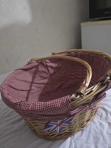 Honey wicker shopper shopping - wicker,