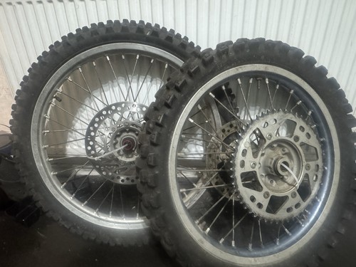 Crf250r wheels front and back - wheels,