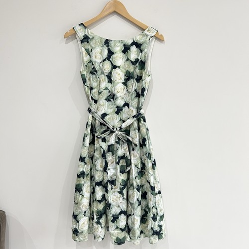 Phase eight green white - eight,