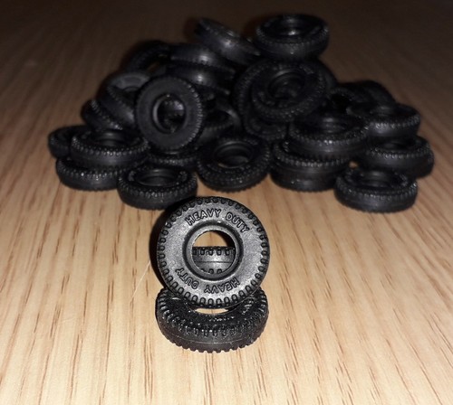 Dinky heavy duty tyres 19mm - dinky,