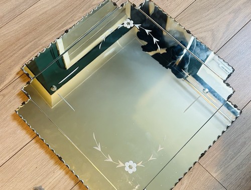 Vintage art deco mirror - art, flower
