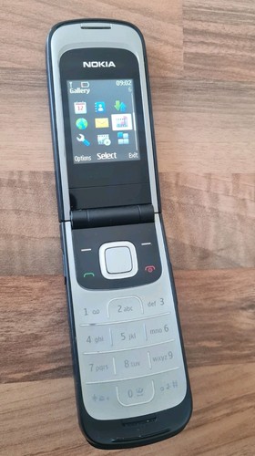 Nokia 2720 fold - 2720,