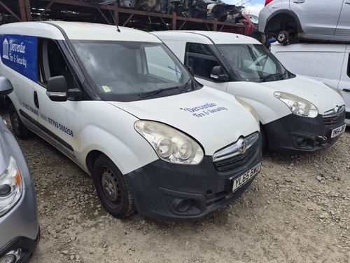 Vauxhall combo vans breaking - vauxhall,