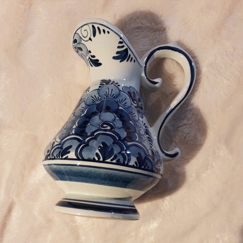 Delfts hand painted jug - painted,