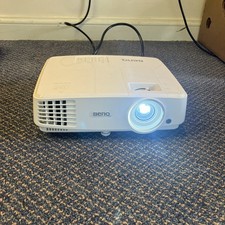 BenQ MX525 Projector 3200