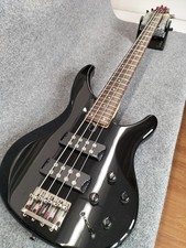 YAMAHA TRBX304 Black Electric