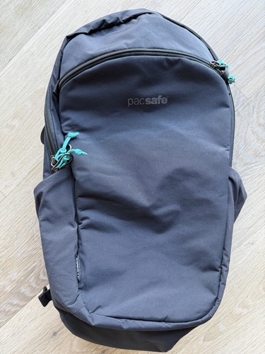 Pacsafe eco 12l anti - eco,
