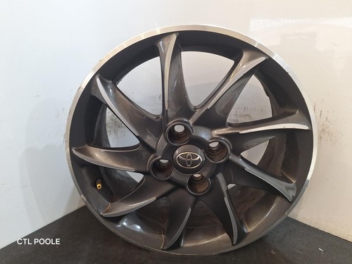 Toyota yaris vvt - toyota,