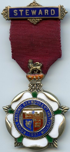 Silver gilt masonic jewel - uk,
