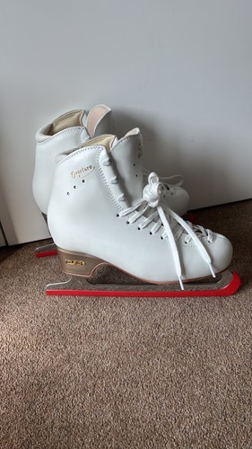 Edea overture figure skates - edea,