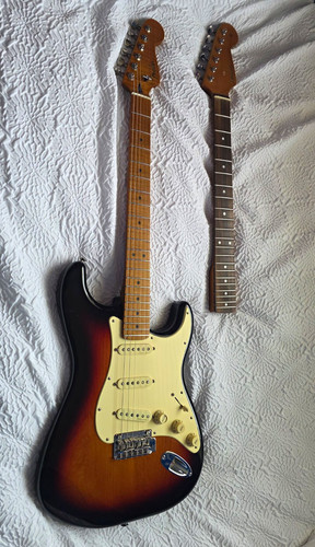 Fender stratocaster sunburst - stratocaster,