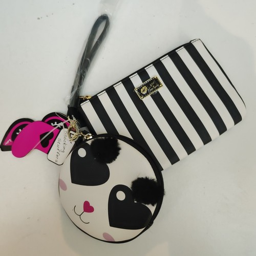 Luv betsey johnson wristlet - johnson,