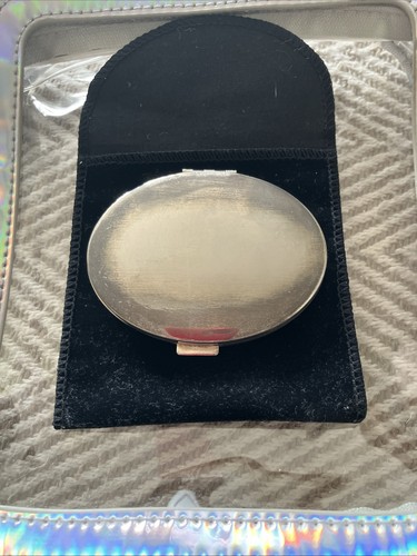 Pretty compact silver mirror - silver,