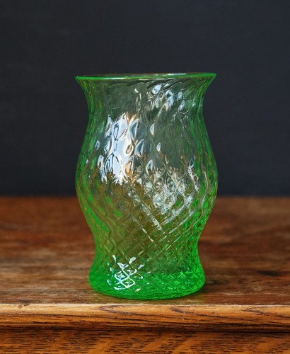 Vintage uranium green glass - green,