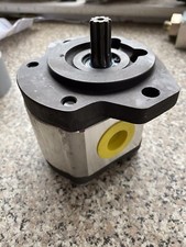 GENUINE JCB BOSCH REXROTH HYDRAULIC GEAR PUMP P/N 051042562