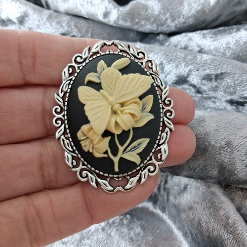 Big butterfly cameo brooch - big,
