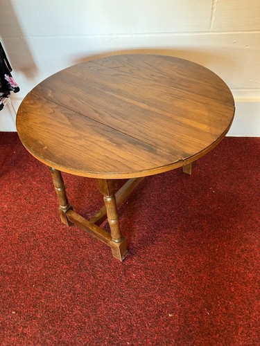 Small oak drop leaf swivel - drop, top