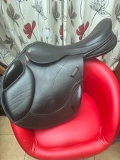 Black Country 18" Medium Wide Spur Jump Saddle Brown