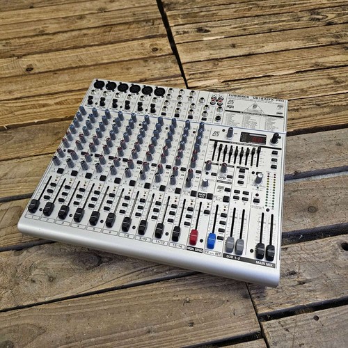 Behringer mixing desk eurorack - behringer,