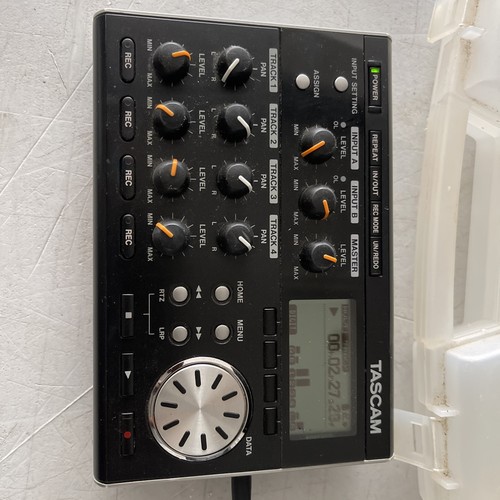 Tascam 004 track portable - tascam, dp-004