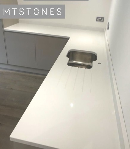 White quartz worktop - quartz, 2