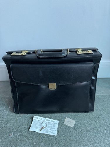 Vintage franzen briefcase - franzen,