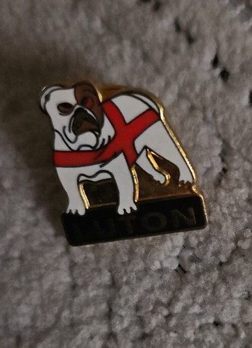 Small luton town - luton, badge