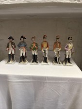 Collection of 6 Porcelain