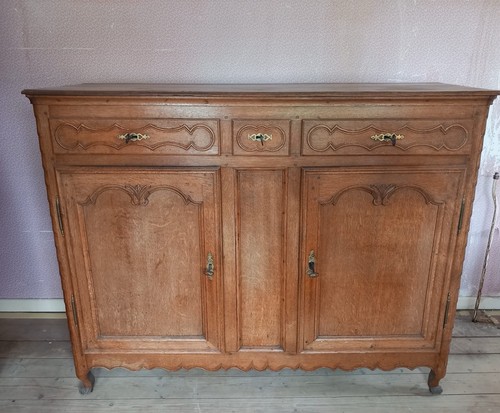 Vintage french provincial oak - vintage,
