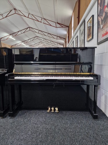 Yamaha u10a upright piano - upright,