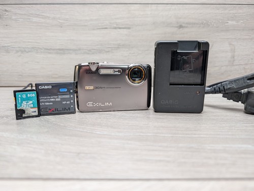Casio digital camera exilim - digital,