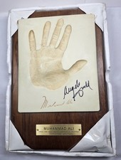 Angelo Dundee Signed Muhammad Ali The Boxing Series Hand Cast Silk Road Gifts